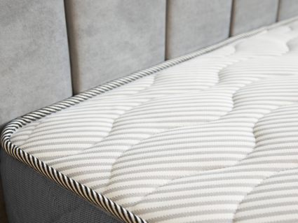 Матрас Димакс Онли Медиум лайт 200х200